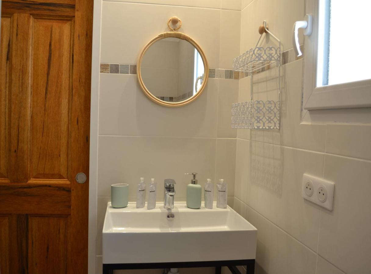 La Romagnolette Bed & Breakfast Saint-Restitut Ngoại thất bức ảnh