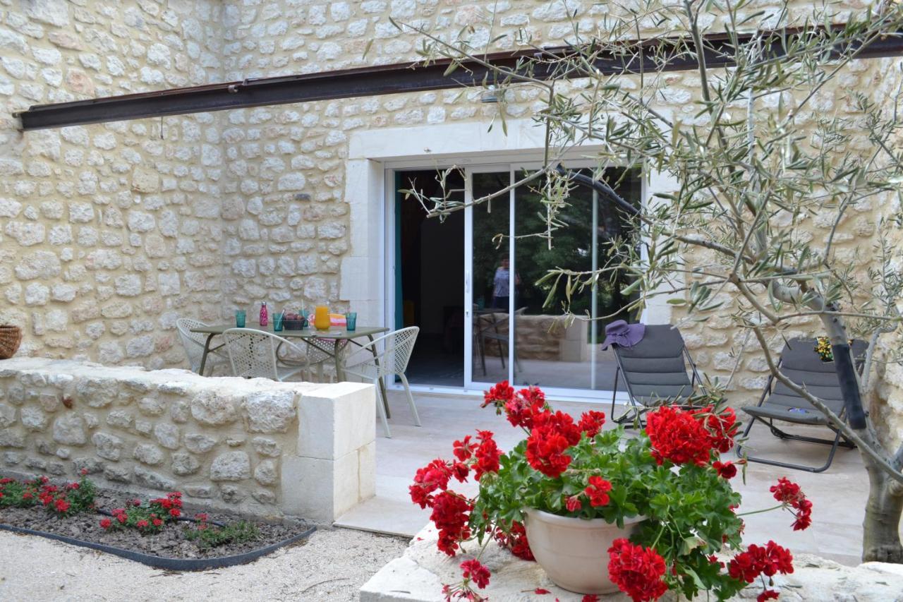 La Romagnolette Bed & Breakfast Saint-Restitut Ngoại thất bức ảnh